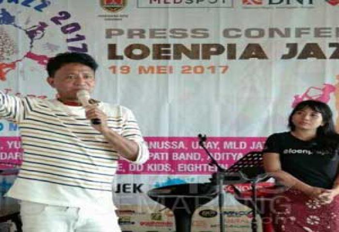 Andre Hehanussa Tetap Memukau di Loenpia Jazz Semarang